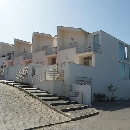 Ocean View In וילה נאזרה