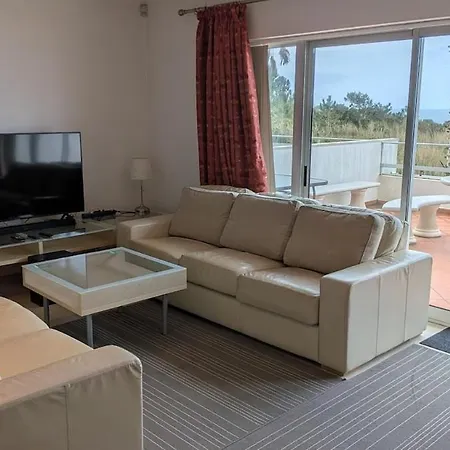 וילה Ocean View In נאזרה