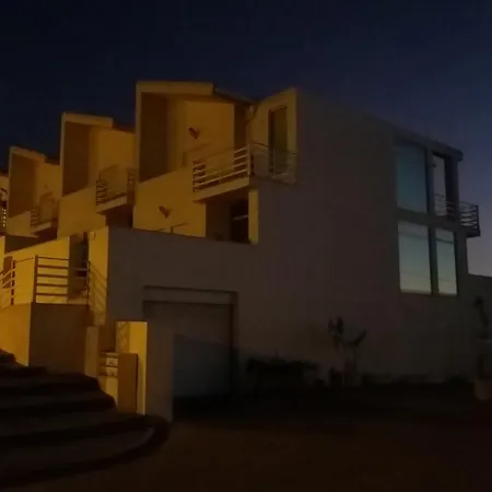 Ocean View In * נאזרה